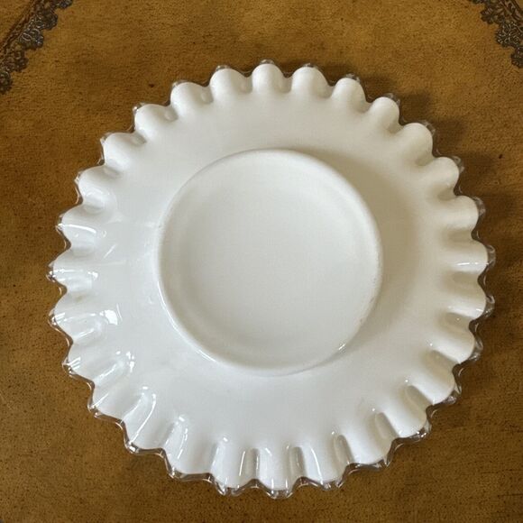 Vintage FENTON silver crest White milk glass ashtray Collectible - Picture 3 of 3